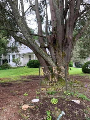 The Inn at Key Falls Estate